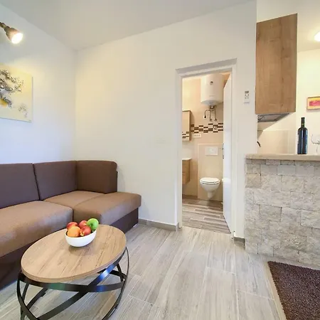 Apartament In Krk/insel Krk 38119 Krk Town