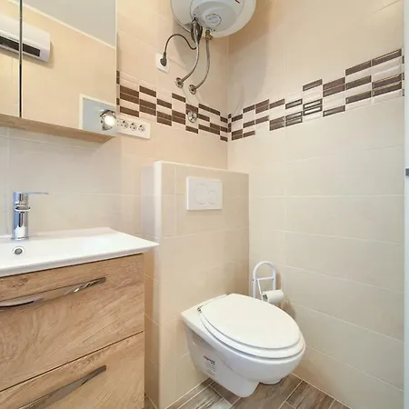 Apartament In Krk/insel Krk 38119 Krk Town