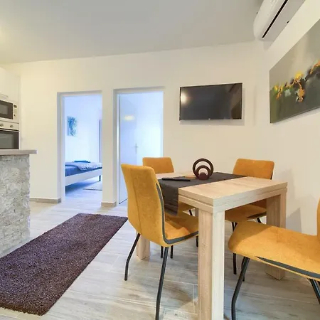 Apartament In Krk/insel Krk 38119